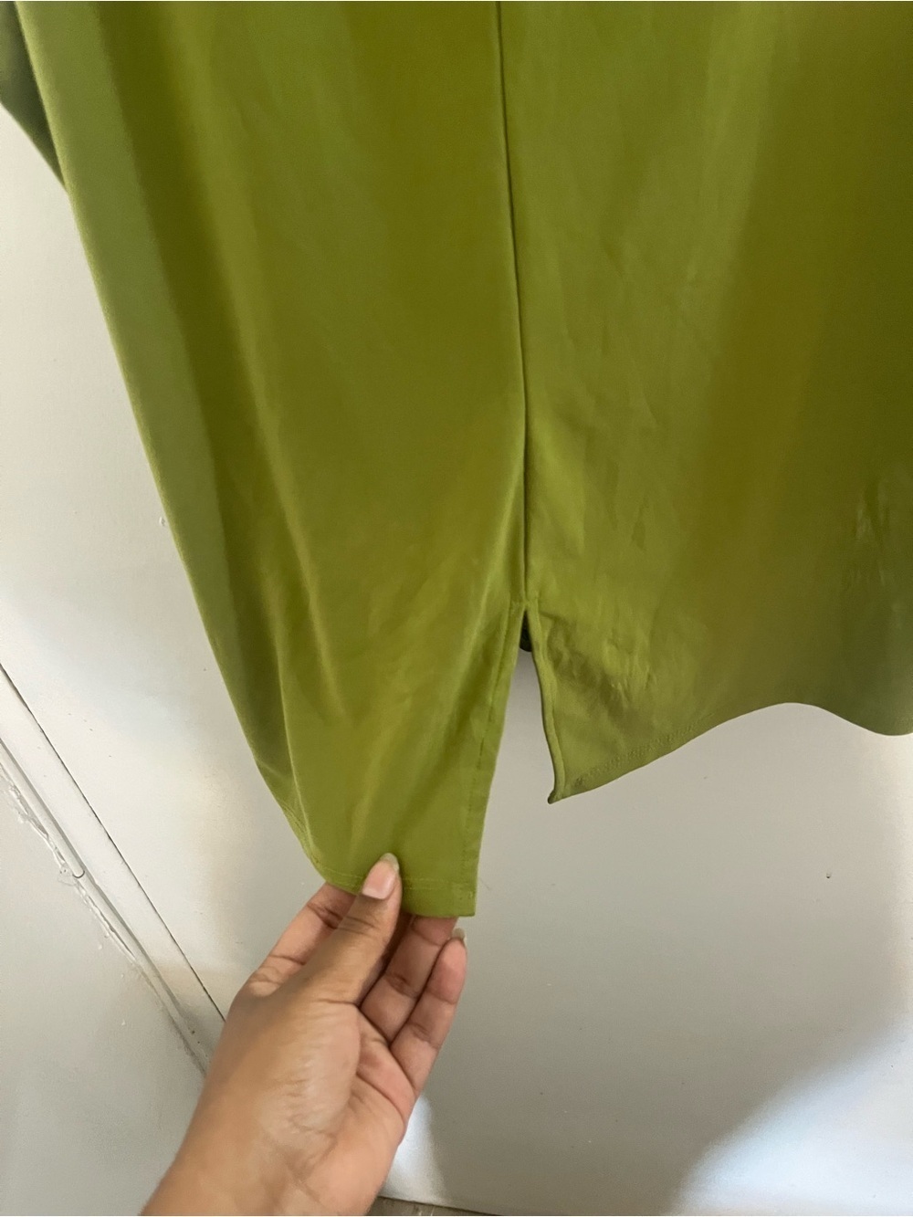 Vince Camuto Olive Scoop Neck Sleeveless Tank - Picture 4 of 6